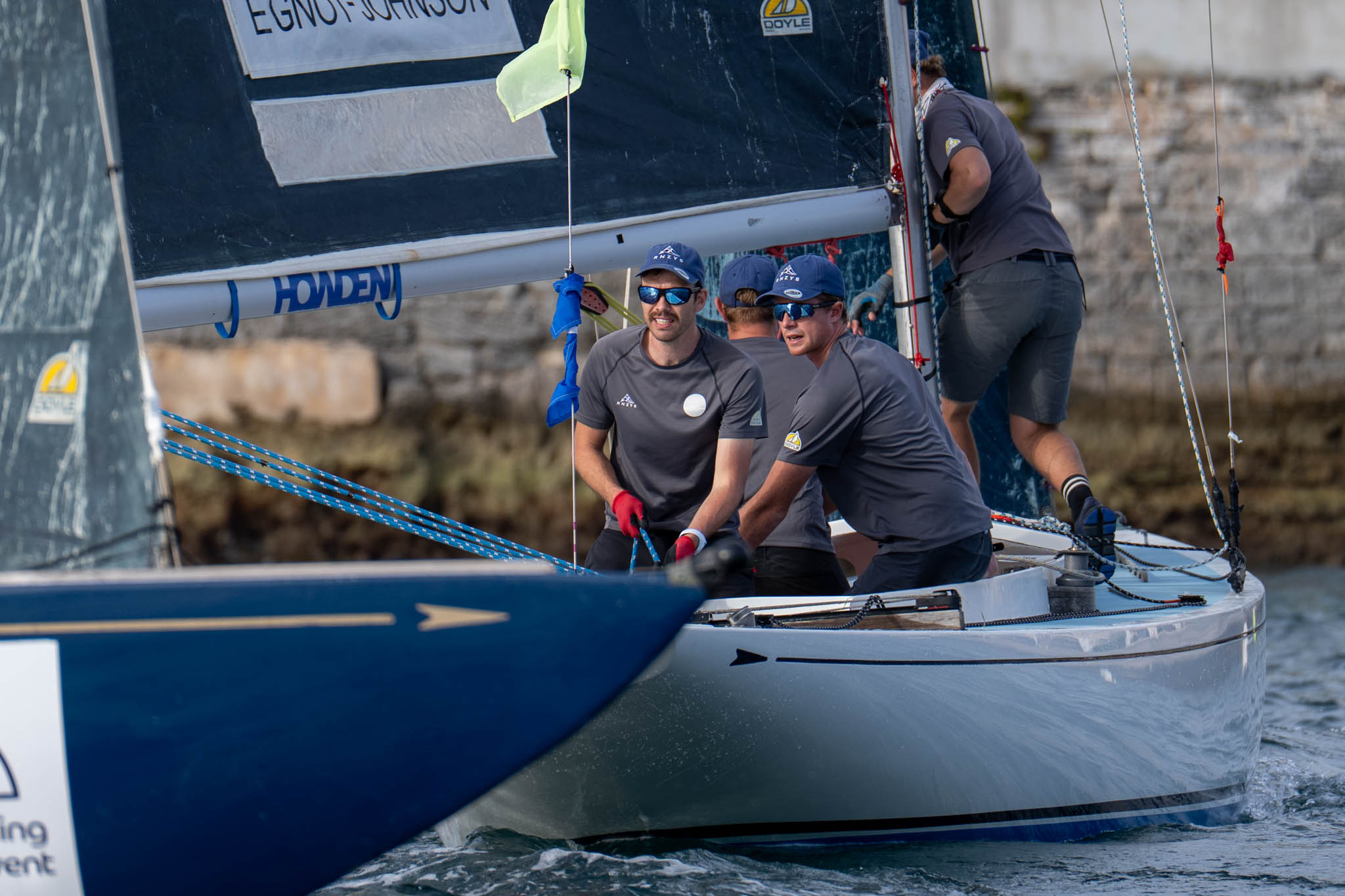 EGNOT-JOHNSON SURGES, ÖSTLING SHINES IN BERMUDA