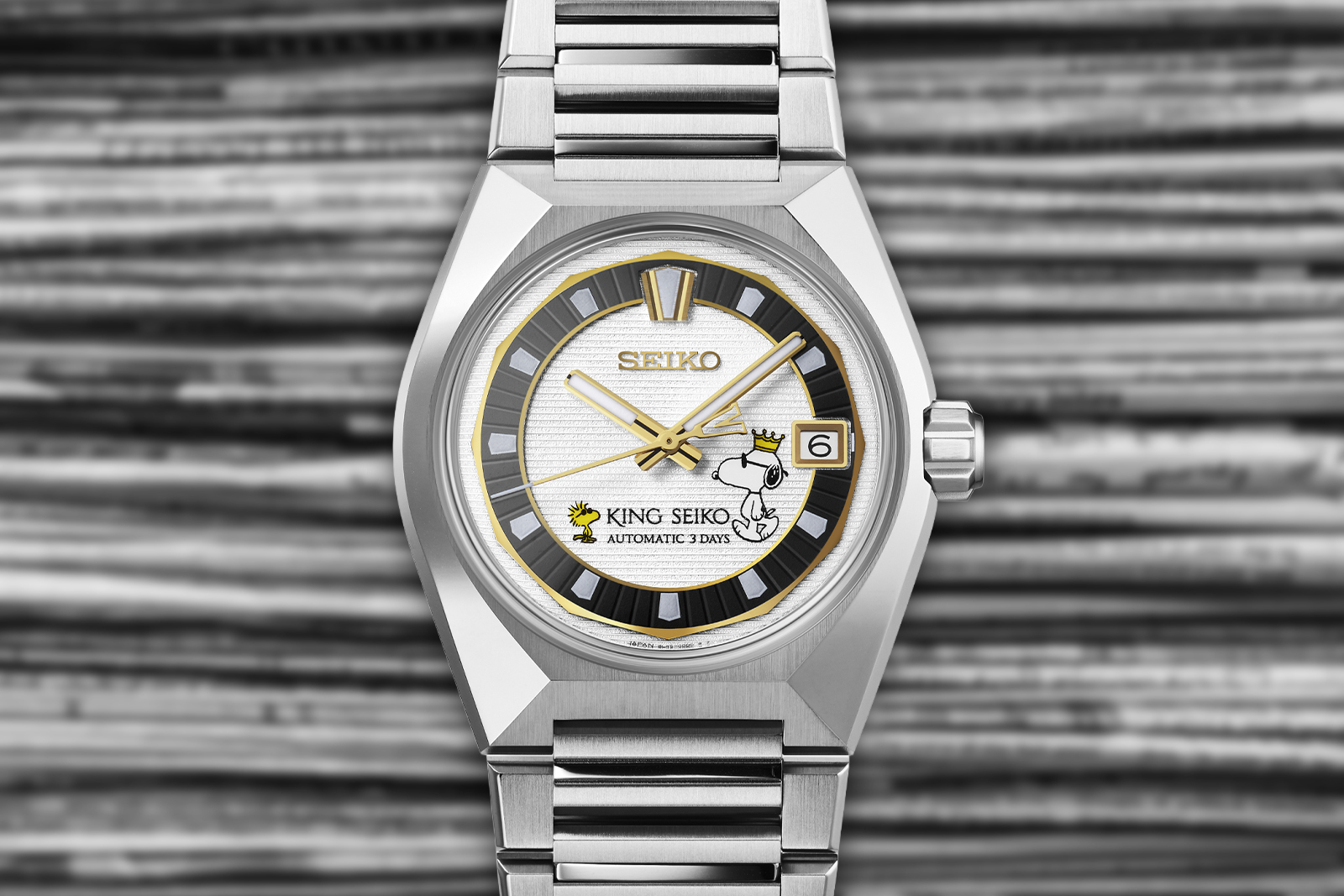 Seiko Celebrates 75 Years of Peanuts and Snoopy with Vanac SDKV011