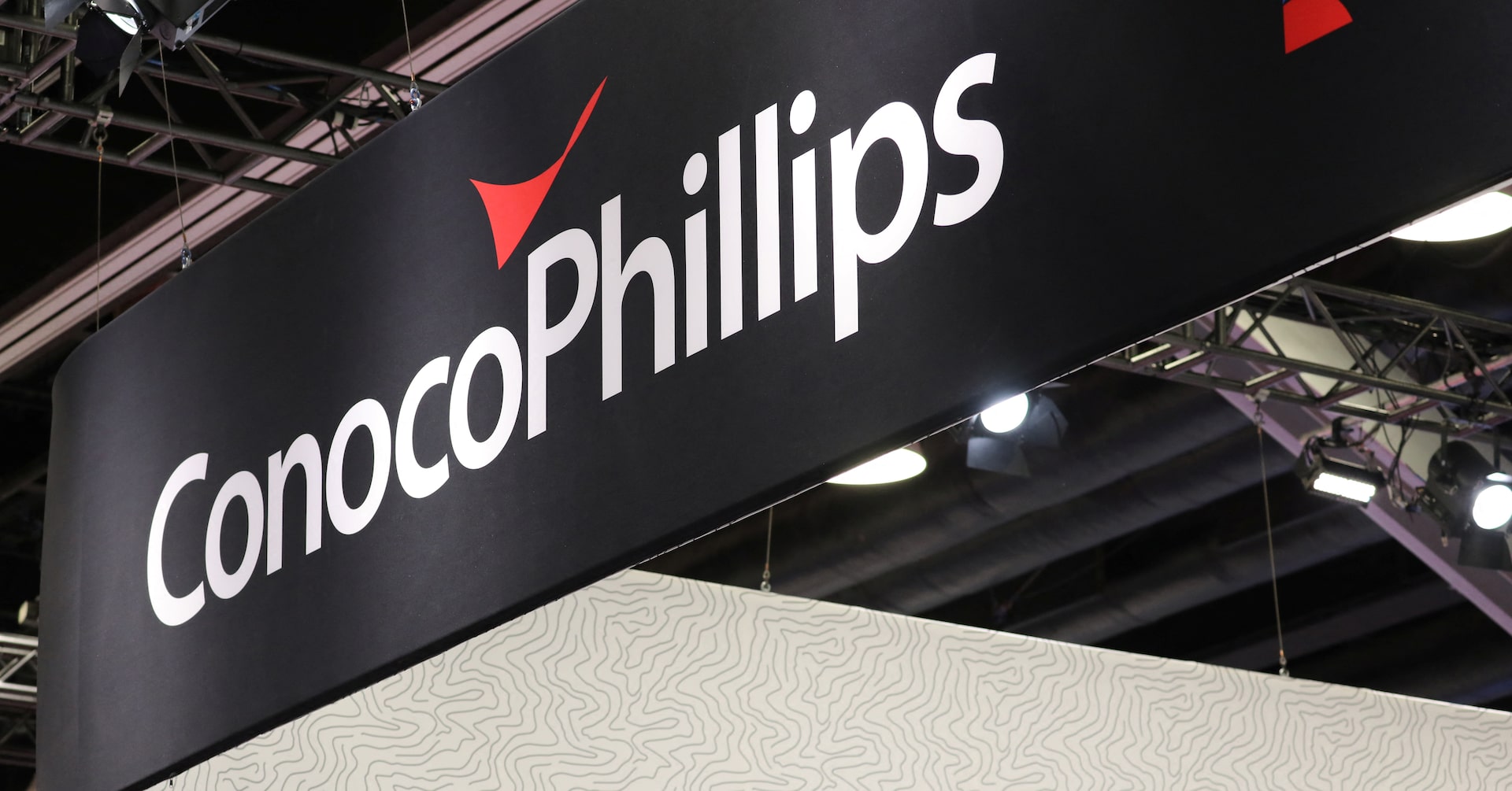 Exclusive: ConocoPhillips to lay off Canada employees in November, company memo shows