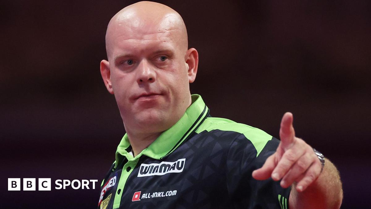 Michael van Gerwen out of Players Championship Finals to prioritise family