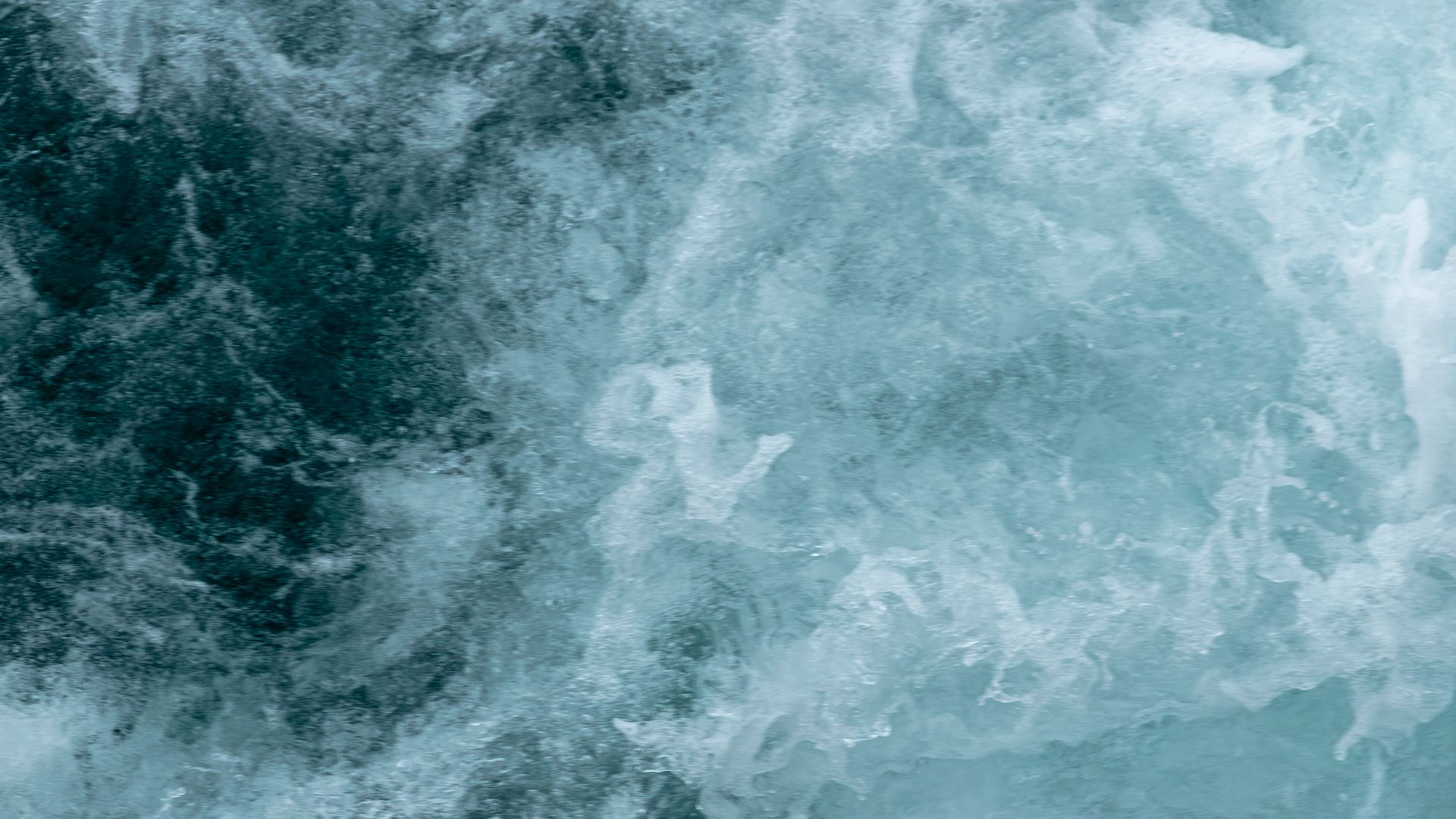 Satellites watch as record-breaking ocean waves carry a storm’s power across the water