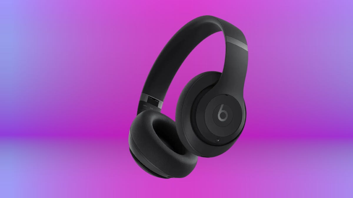 Apple Faces Class-Action Lawsuit Over Beats Headphones’ Voice Features