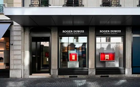 Roger Dubuis opens Le Lounge, its newest concept space in Geneva