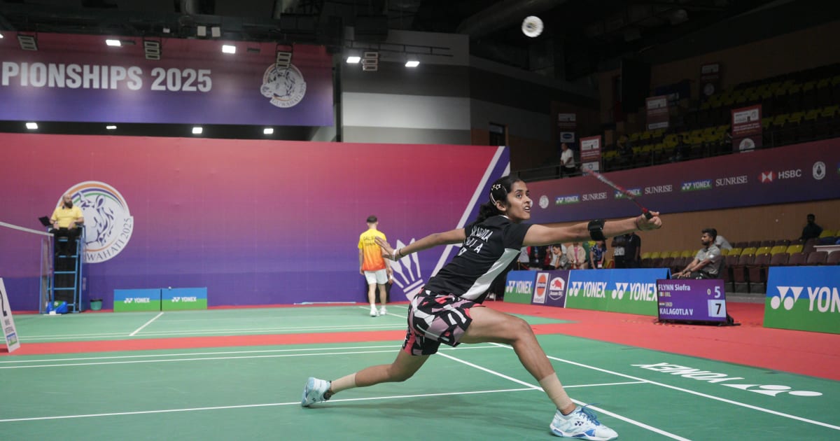 Indian badminton players start with easy wins