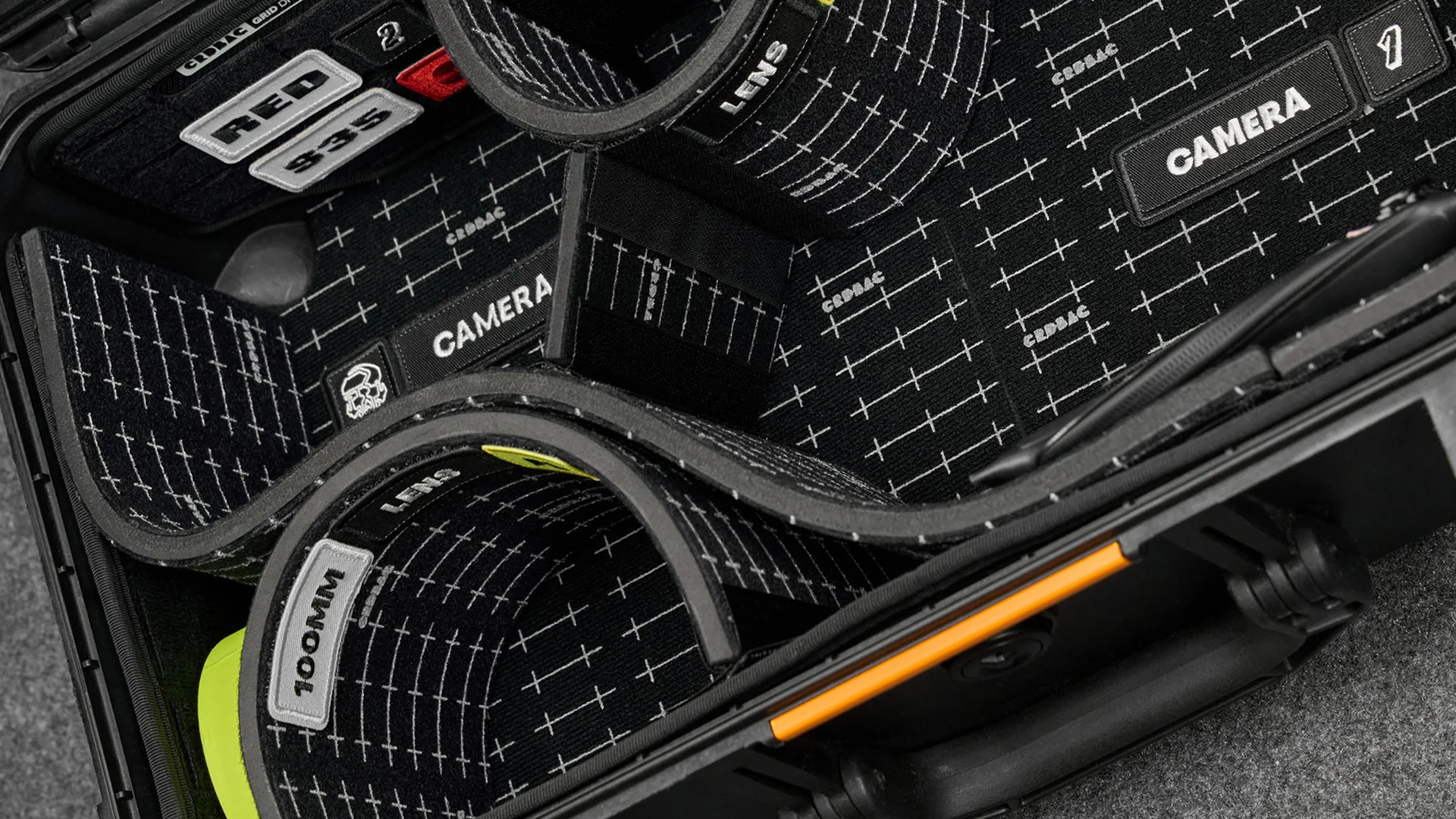 CRDBAG GRID DIVIDE Announced – Modular Divider System for Hard Cases