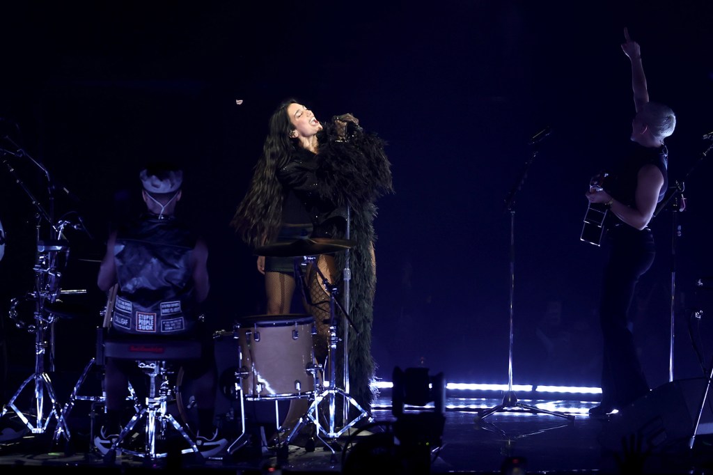Dua Lipa’s Gwen Stefani Duet Wraps 4 Nights at LA Forum: Concert Recap
