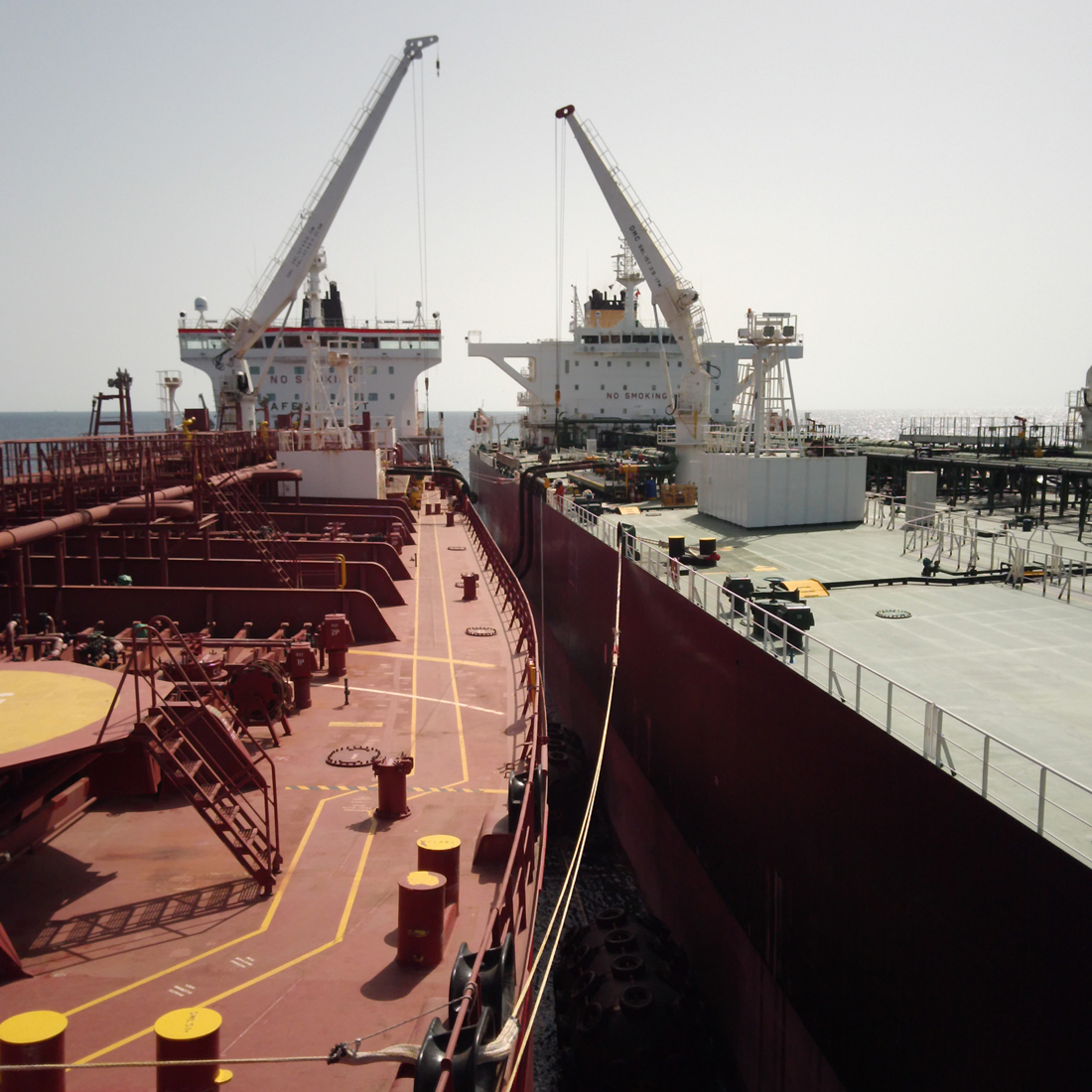 LR and DYNAMARINe strengthen safety and assurance in ship-to-ship operations