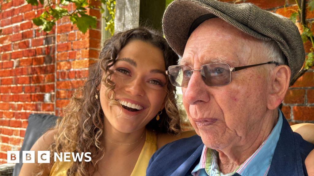 ‘I ran 127 miles to say happy birthday to Grandad’