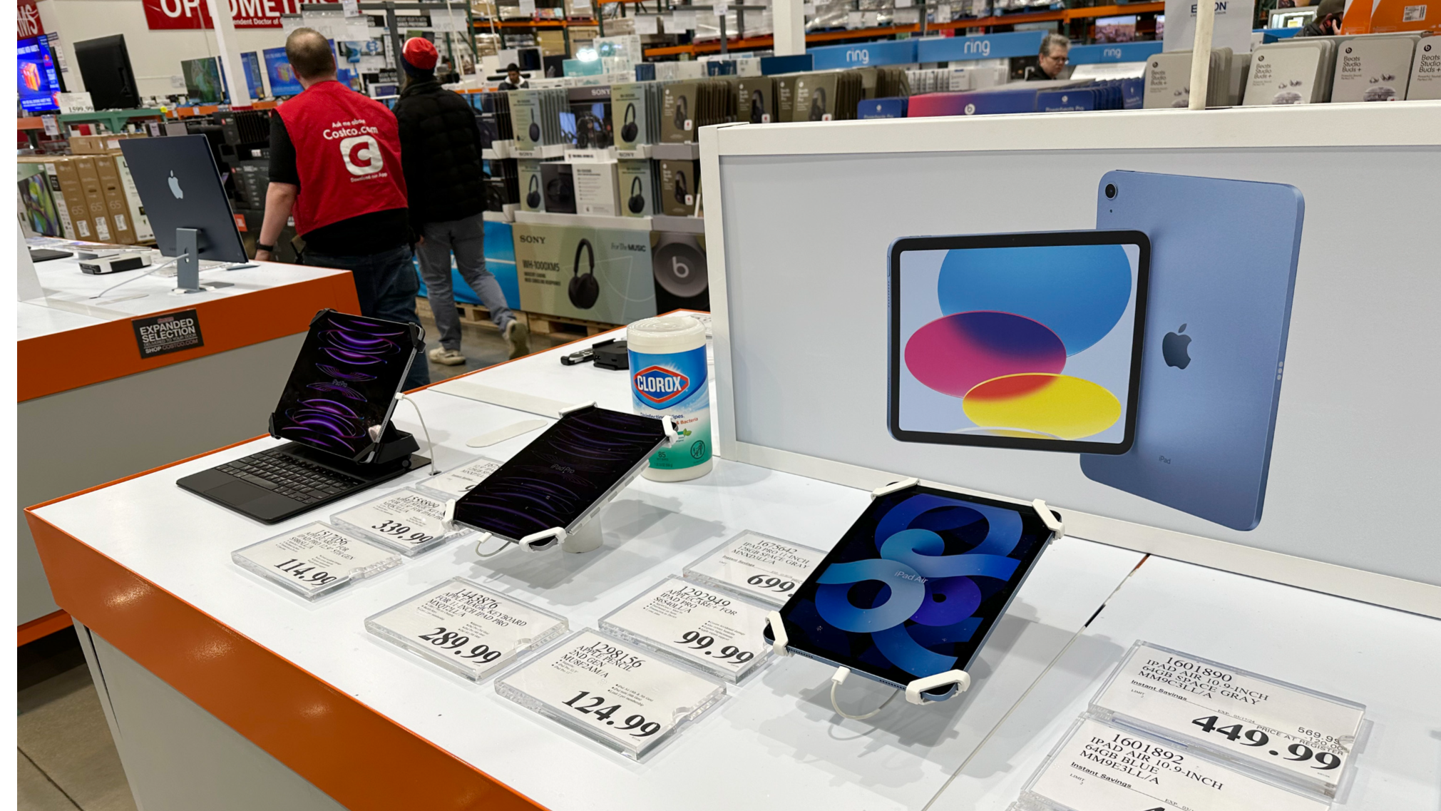 Apple’s planned foldable iPad with 18-inch screen hits development snags
