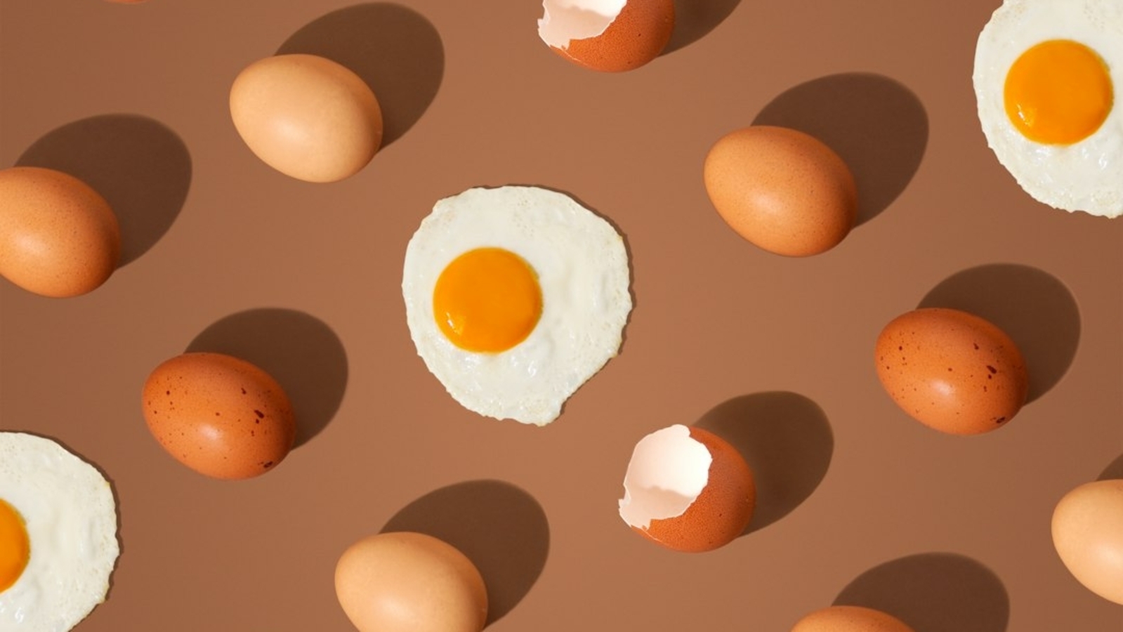 Heart surgeon with 25 years of experience debunks claim that eggs are bad for everyone, shares real reason he eats eggs
