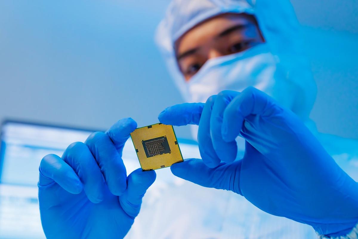 A Once-in-a-Decade Investment Opportunity: Meet My Favorite Artificial Intelligence (AI) Semiconductor Stock (Hint: Not Nvidia)