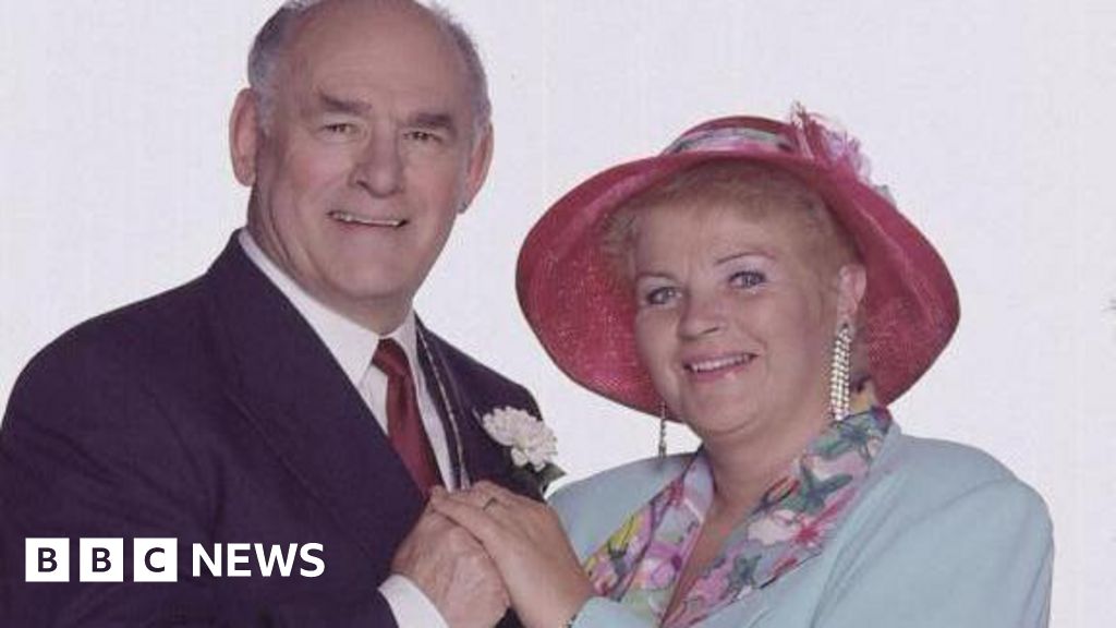 EastEnders’ Pam St Clement pays tribute to Tony Caunter