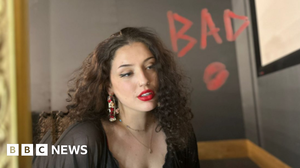 Jersey songwriter who faced leukaemia releases debut music