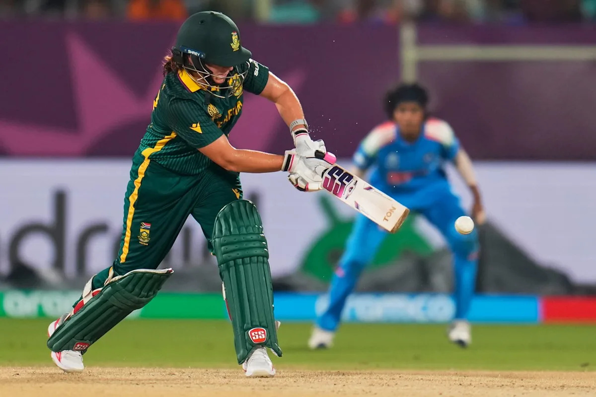 De Klerk’s 84 not out stuns India as South Africa wins by 3 wickets at Women’s Cricket World Cup