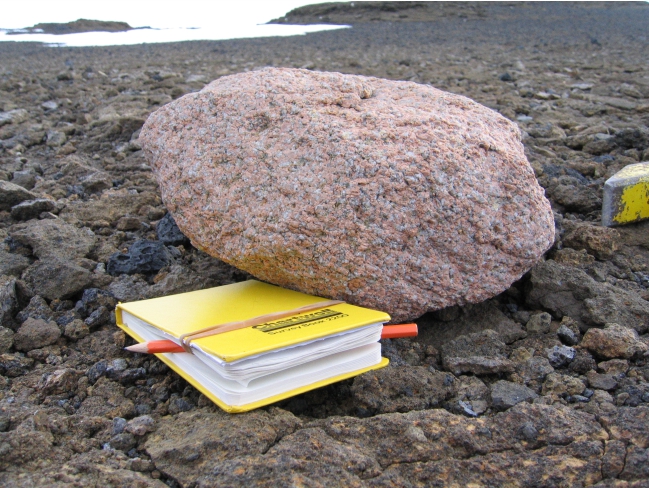 Giant Granite Found Under West Antarctic Ice Sheet