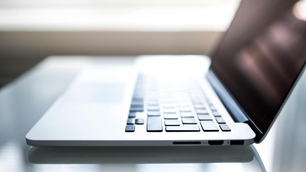 1minAI bundles content, visuals, and data tools for $79.99