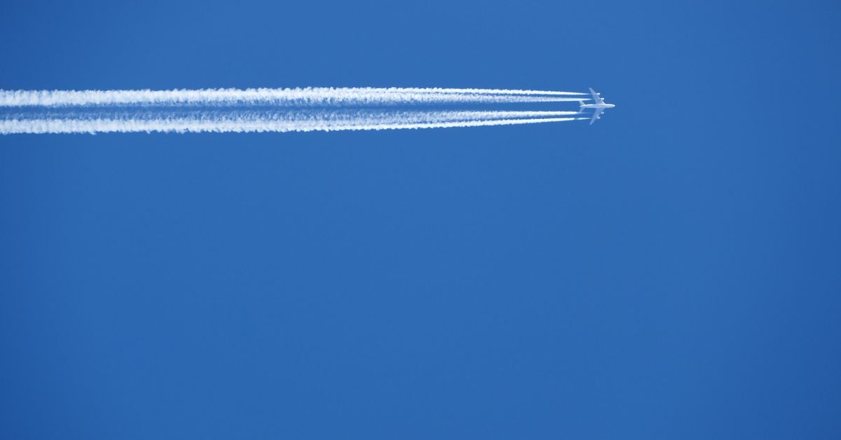 Researchers Chart Path for Investors to Build a Cleaner Aviation Industry