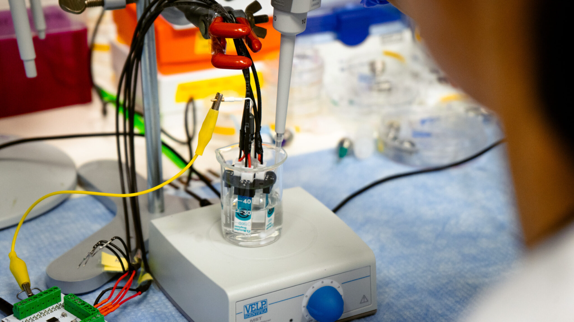 Graphene boosts accuracy in lithium detection, could help make reliable sensors