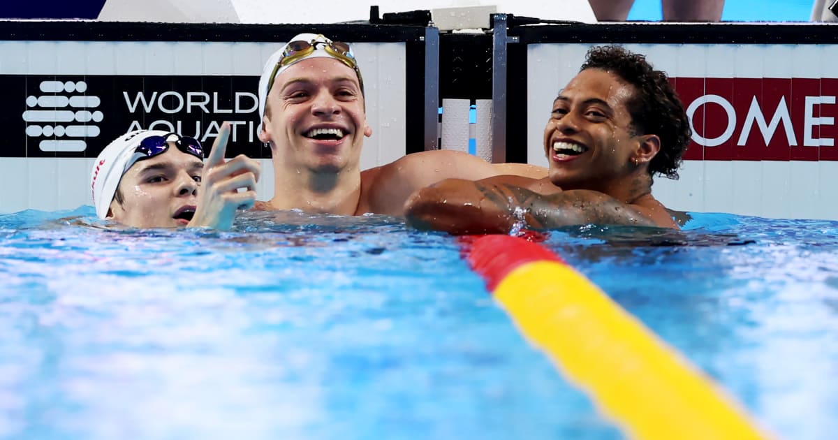 Shaine Casas wins medley battle against Leon Marchand