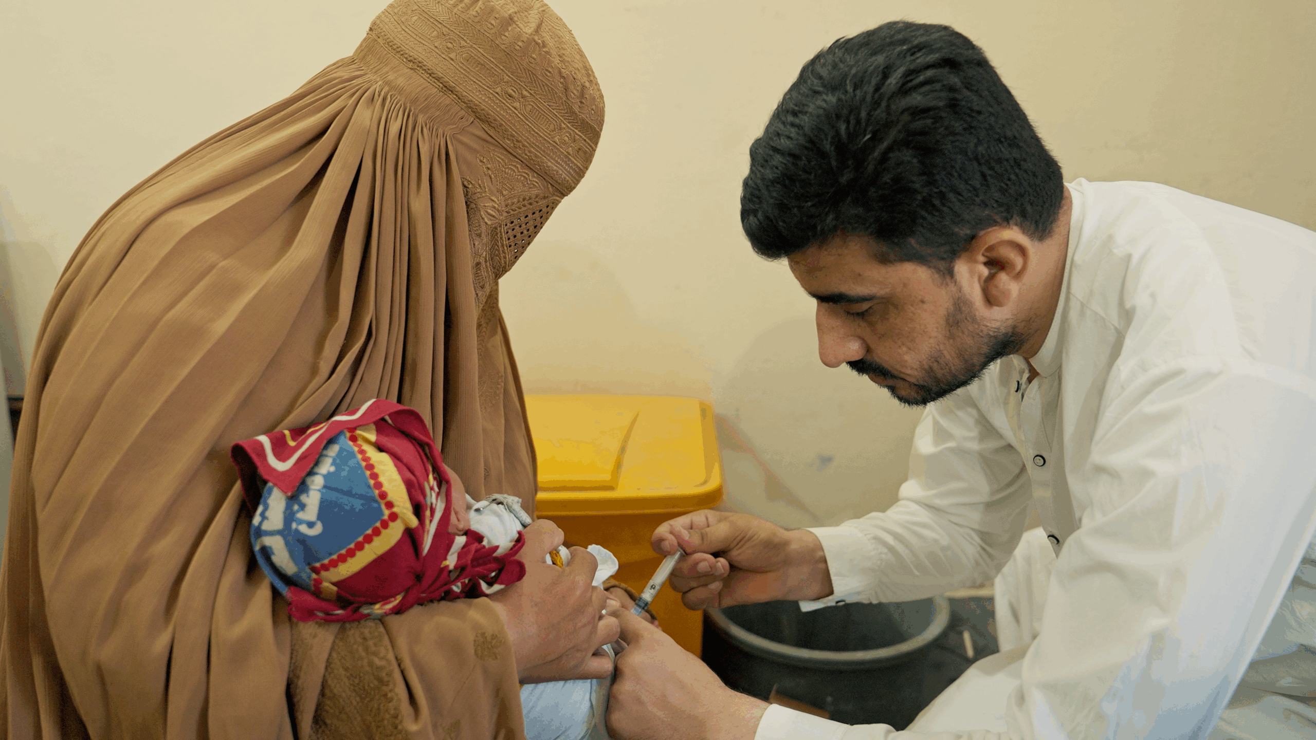Masood Khan, Pakistan: From polio survivor to vaccinator in Peshawar