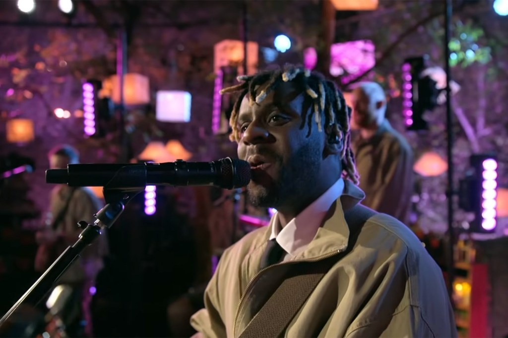 Myles Smith Brings ‘Nice to Meet You’ to ‘Love Is Blind’ Reunion