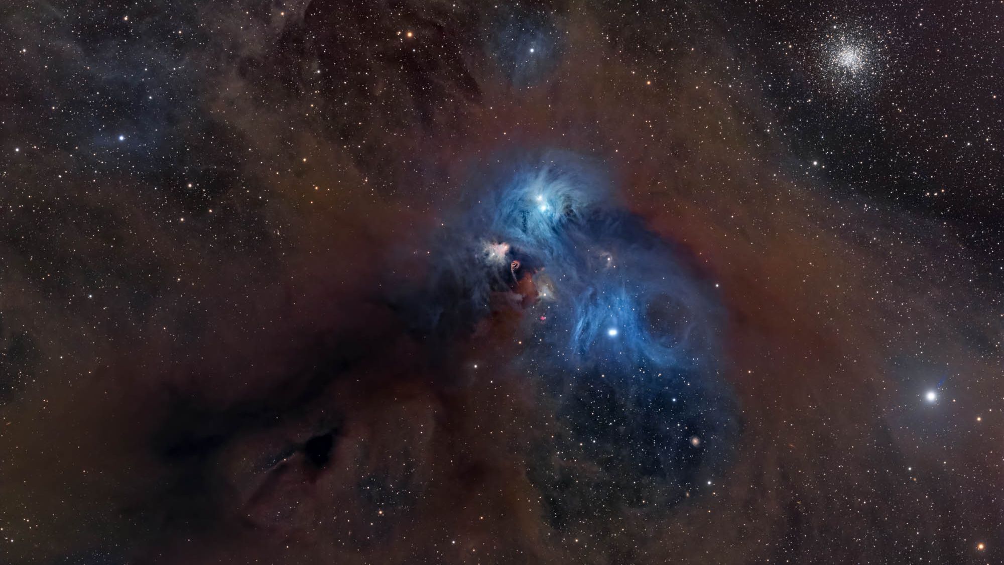 Cosmic baboon rampages through deep space in gorgeous new nebula photo