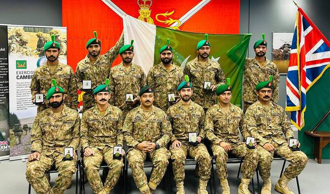 Pakistan Army wins gold medal at Cambrian Patrol 2025 in UK
