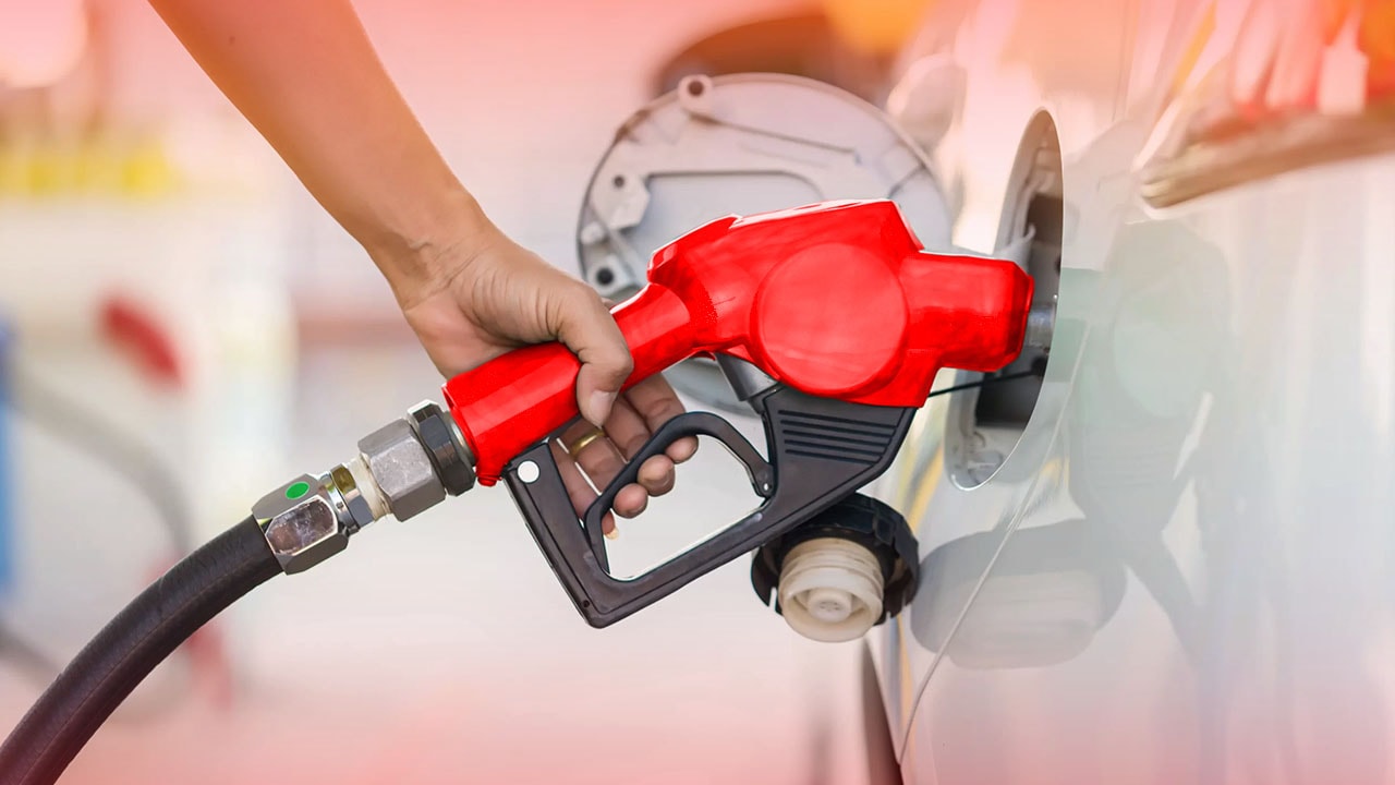 Petrol price in Pakistan to decrease in October 2025: Expected rates