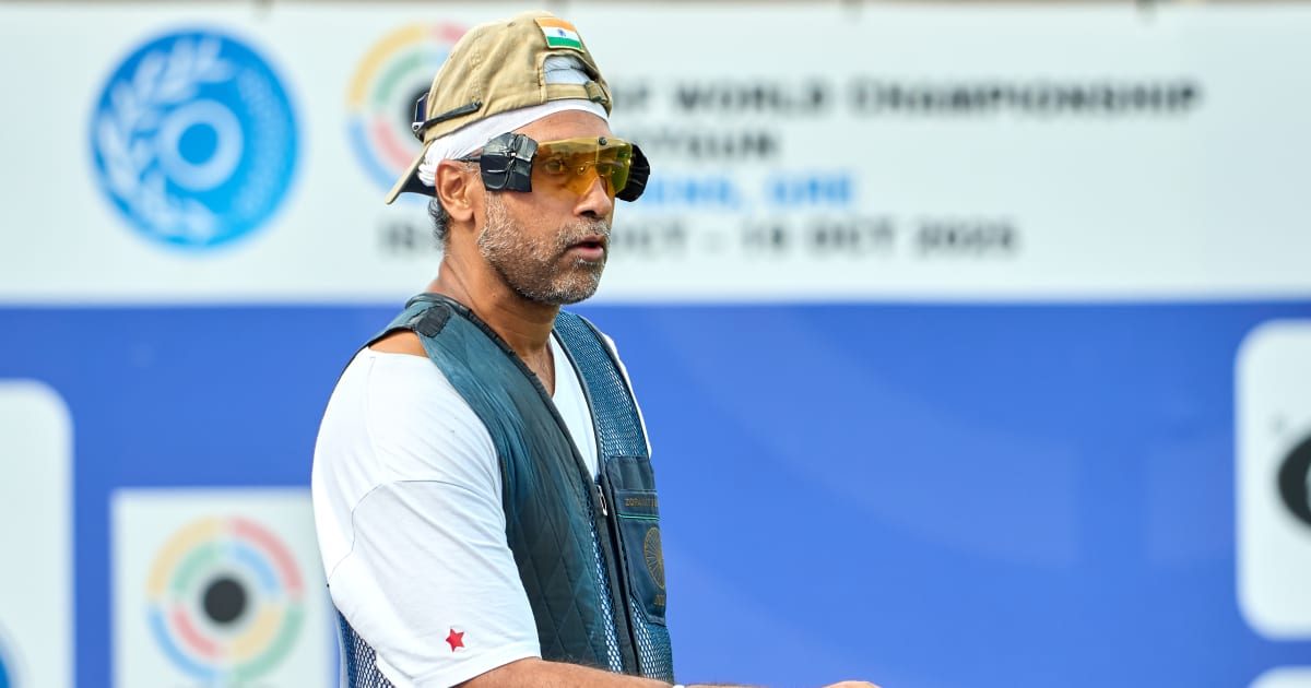 Zoravar Singh Sandhu bags bronze medal in trap