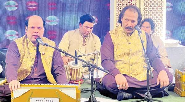 Rizwan, Muazzam to engage Qawwali lovers in US with soulful voice