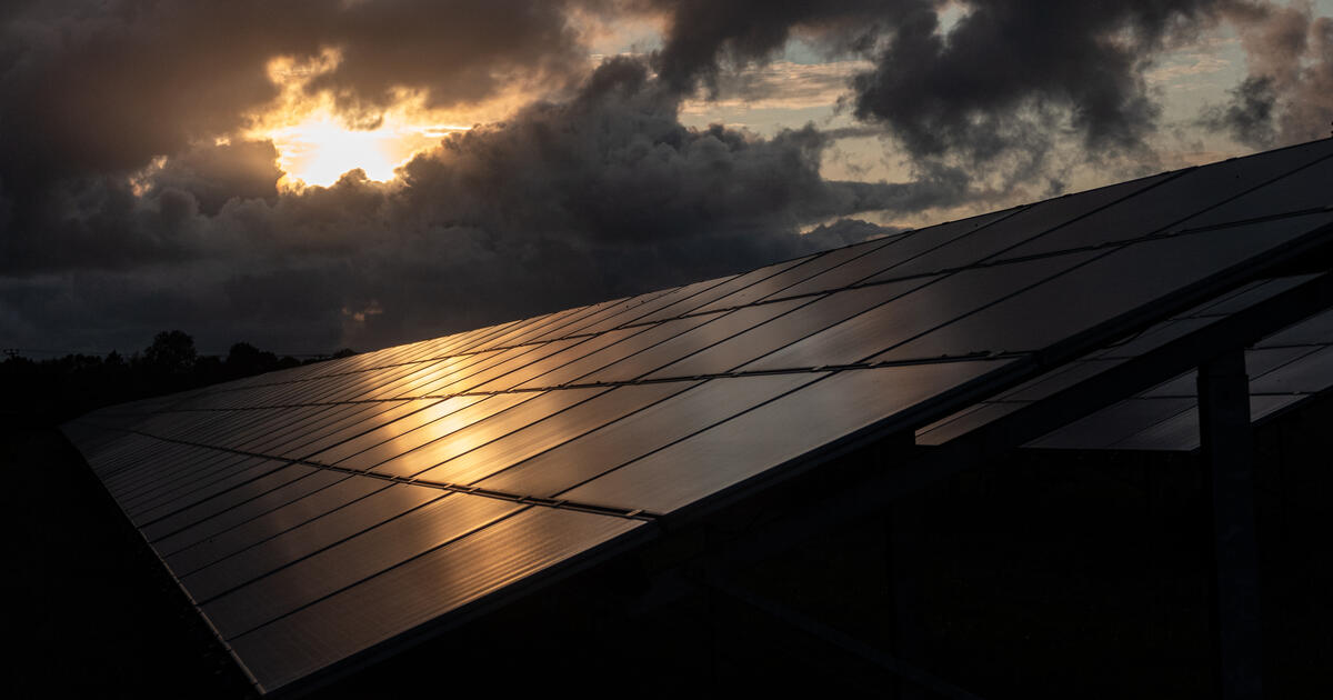 Employers urged to prepare as UK government ramps up clean energy jobs plan