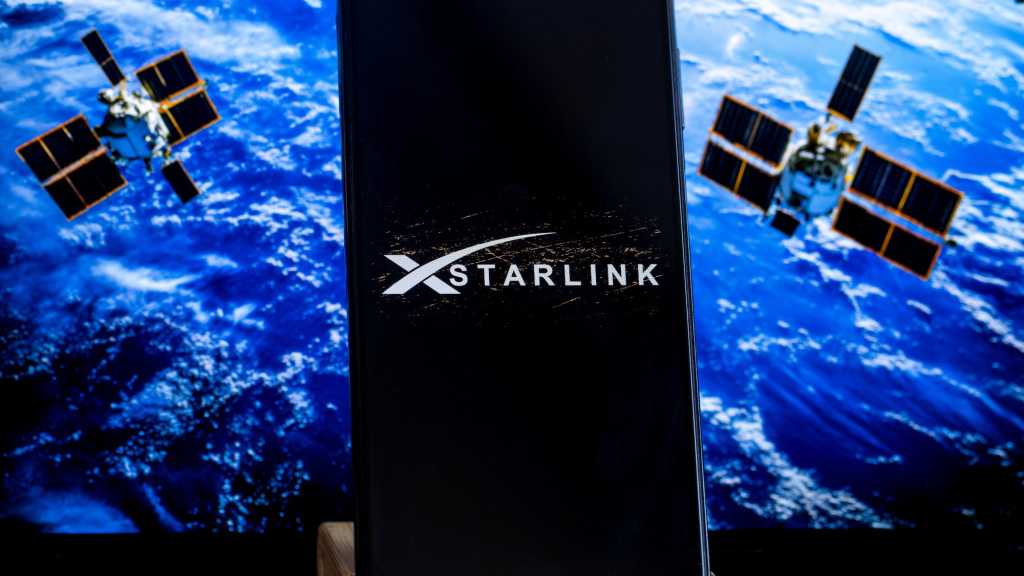 Starlink reaches 10,000 satellites launched, but not without consequences – PCWorld