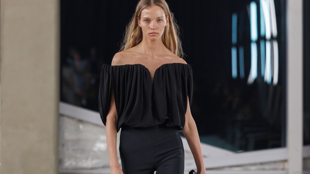 Stella McCartney Fall 2025 at Riyadh Fashion Week – WWD