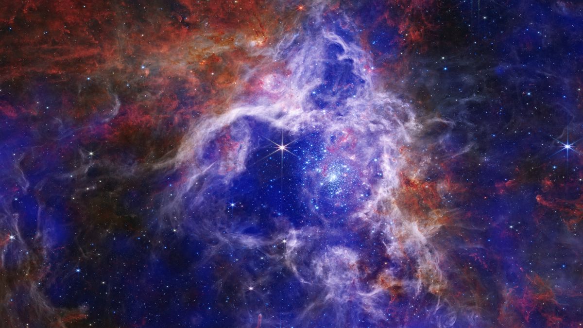 Life’s Ingredients Found Frozen Beyond The Milky Way For First Time : ScienceAlert