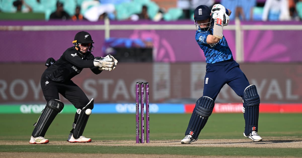 Amy Jones leads England into Women’s Cricket World Cup 2025 semi-finals on a winning note