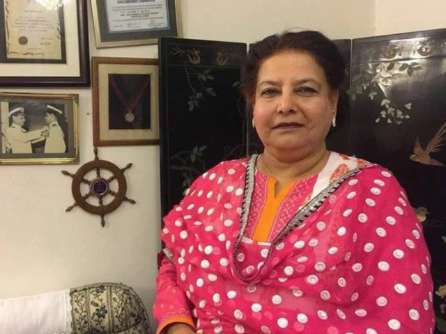 Mother of murdered journalist Arshad Alvi, Riffat Alvi, passes away