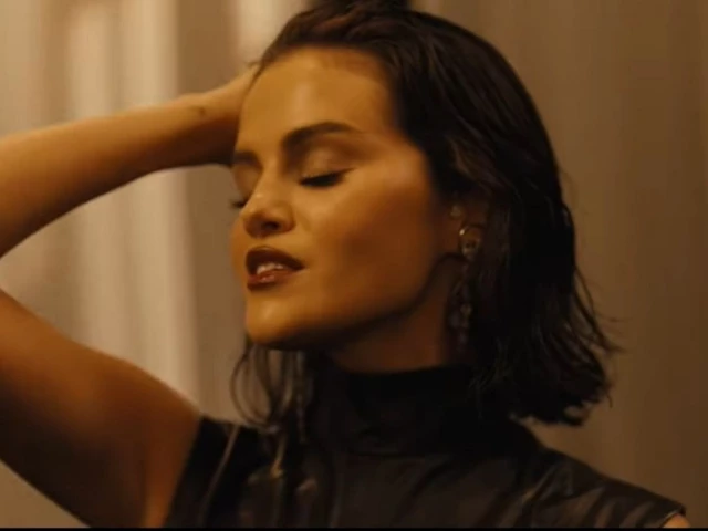 Selena Gomez fans react to new single ‘In The Dark’ video