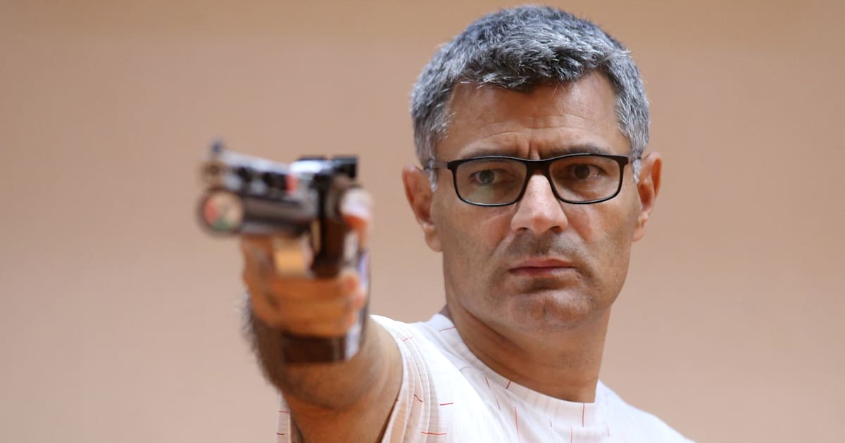 Viral Turkish shooter grabs headlines again with relaxed pose at home European Champions League 2025