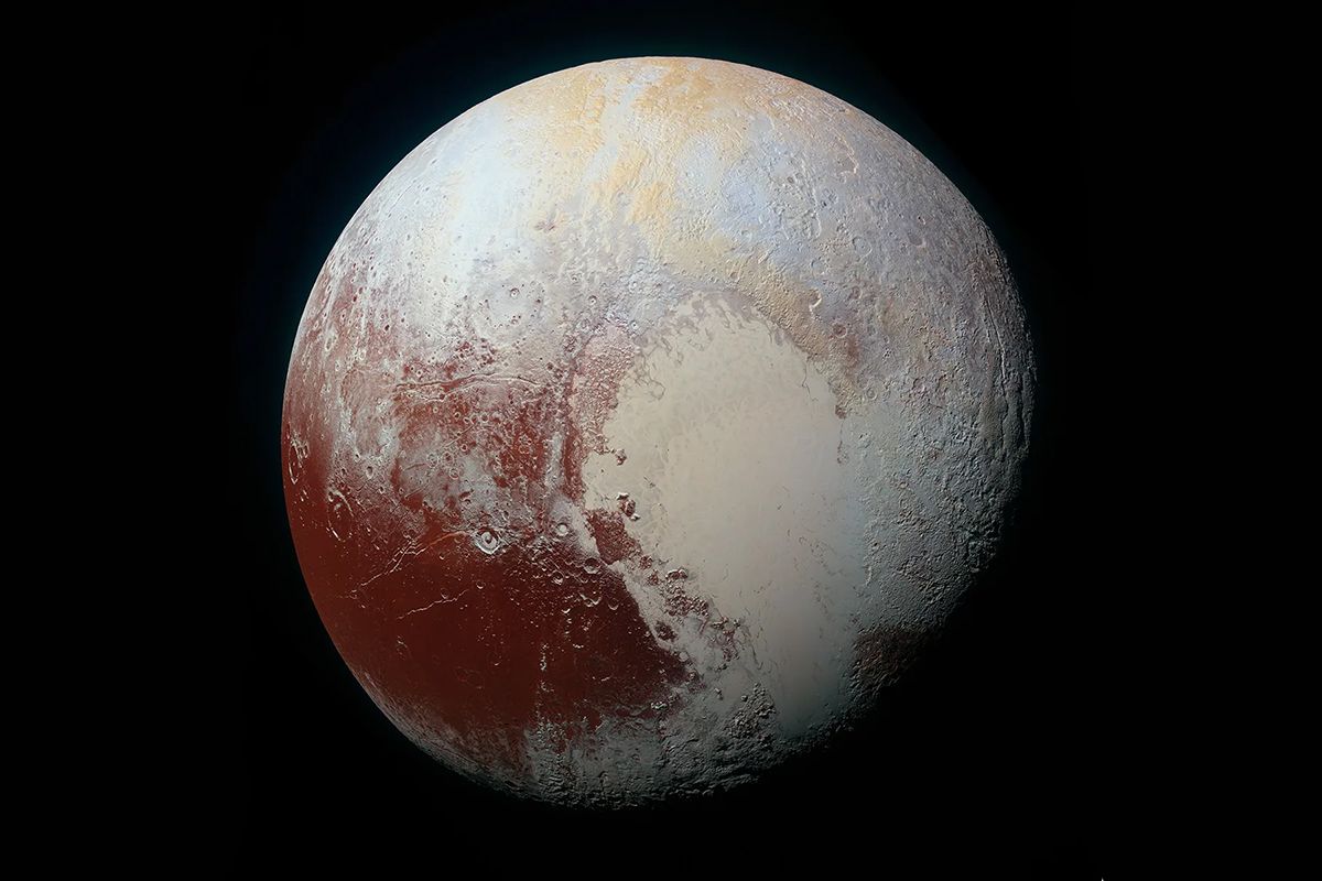 These images show the first time we ever saw the worlds of our Solar System in close-up