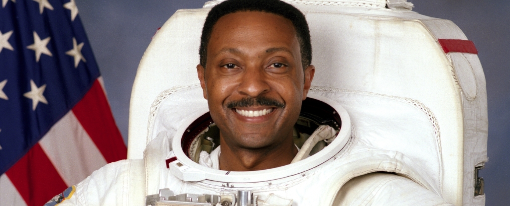 NASA Astronaut Feels ‘Incredible’ at Age 75. Here’s Why. : ScienceAlert