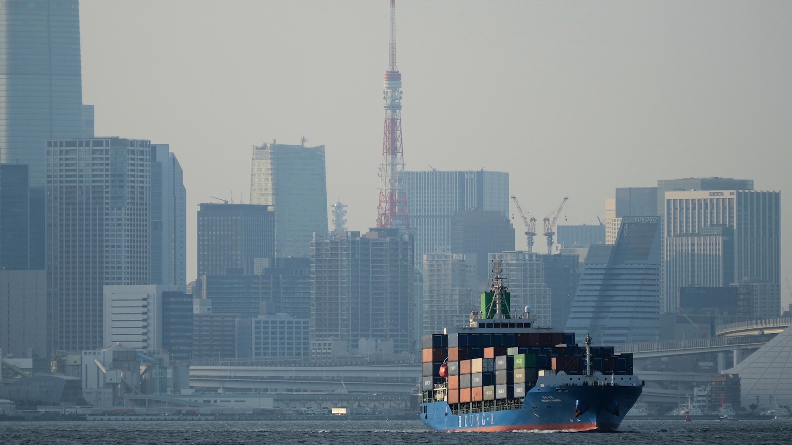 Japan’s exports and imports grow in September despite Trump’s tariffs