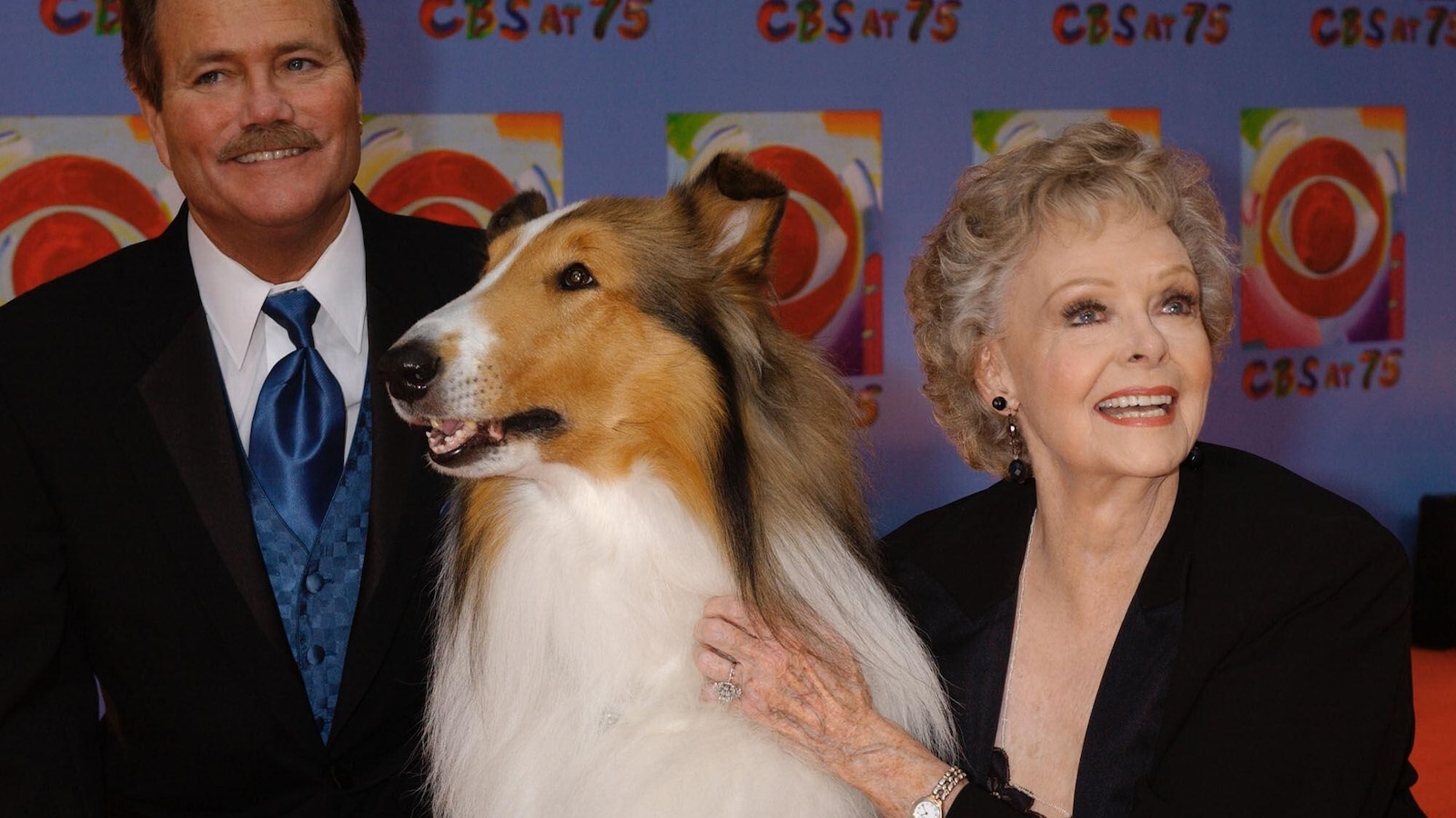 June Lockhart, beloved mother figure from ‘Lassie’ and ‘Lost In Space,’ dies at 100