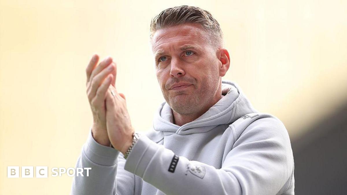 Rob Edwards: Middlesbrough boss to hold talks with Wolves after deal agreed