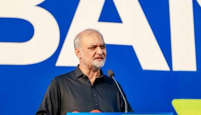 JI chief lashes out at Sindh govt over e-challan system