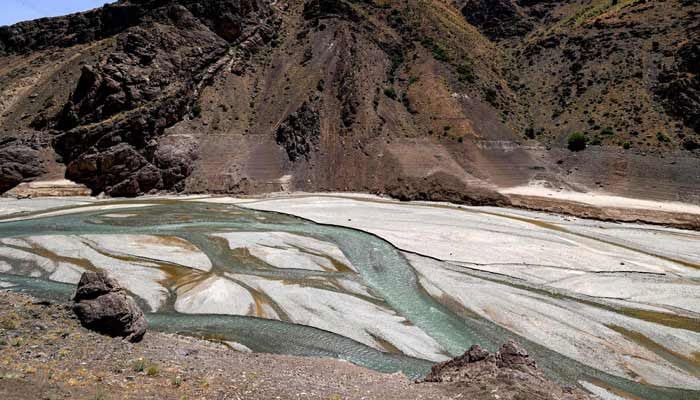 Dam reservoir levels drop below 3pc in Iran’s second city: media