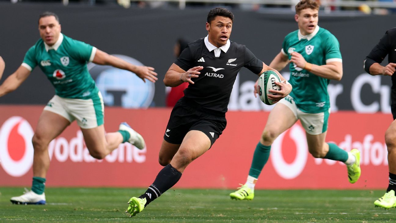 Ireland 13-26 New Zealand: All Blacks dominate second half for Chicago win