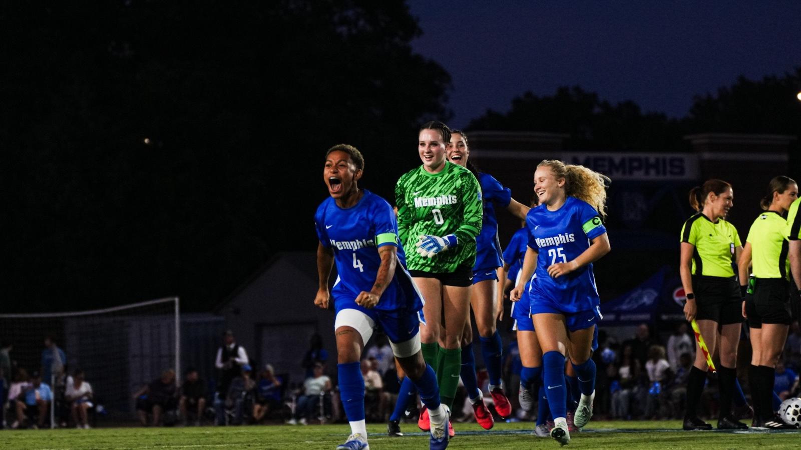 No. 3 Memphis Cleans Up Postseason Awards, Puts 12 on All-Conference Teams