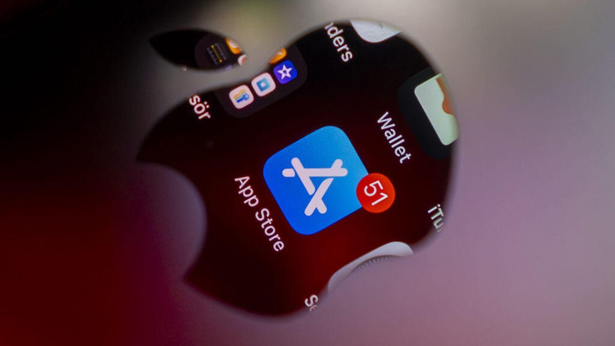 How to create your first iPhone app with AI – no coding experience needed