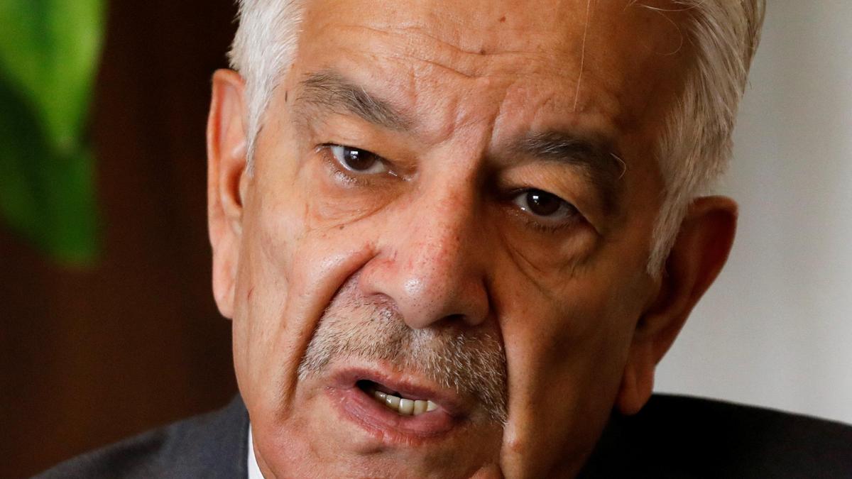 Pakistan Defence Minister Asif condoles Indian pilot’s death in Dubai Air Show crash