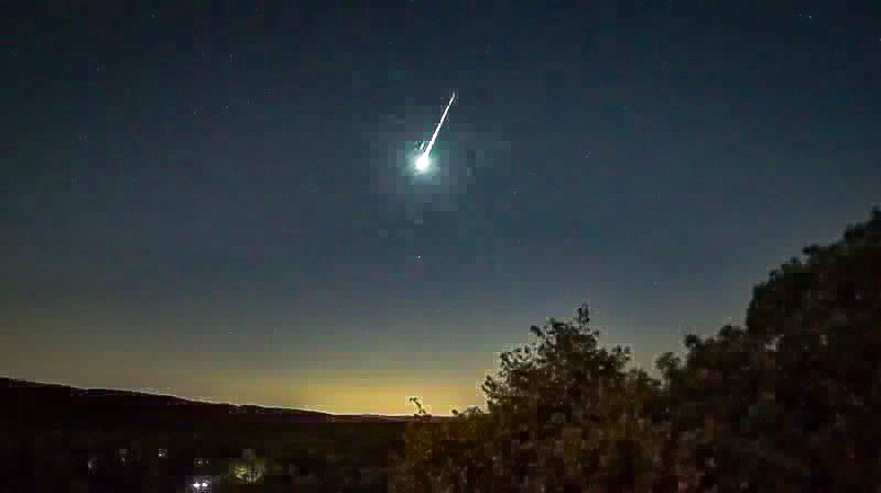 Meteor Activity Outlook for 15-21 November 2025